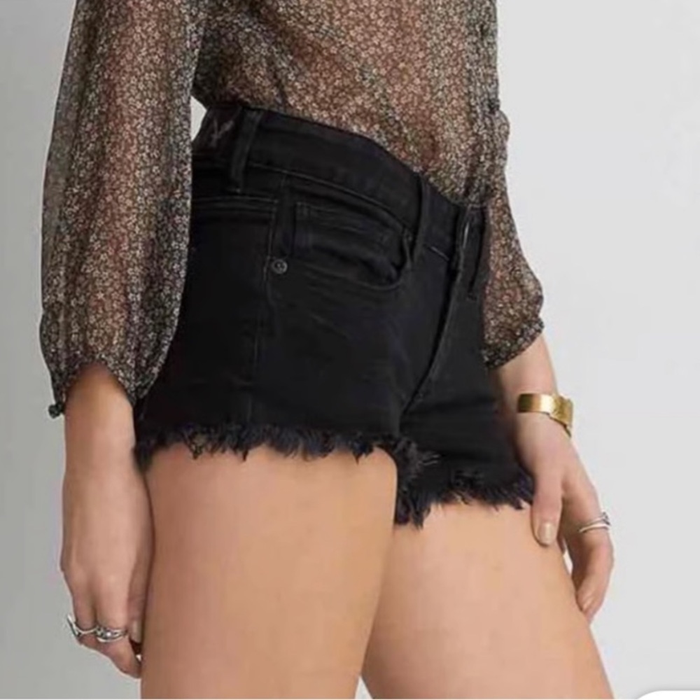 American Eagle Black Super Low Shorties Size 4 - Picture 2 of 9